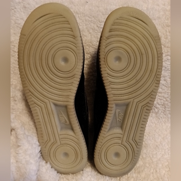 AF1 Computer Chip Space Jam (Glow in the dark) - Picture 9 of 10